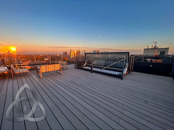 3 Bedroom Apartment To Rent In Centre Heights, Finchley Road, NW3