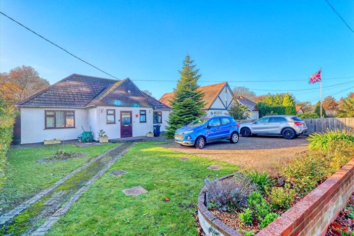 3 Bedroom Detached House For Sale In Thorpe Road, Kirby Cross, Kirby Cross, CO13