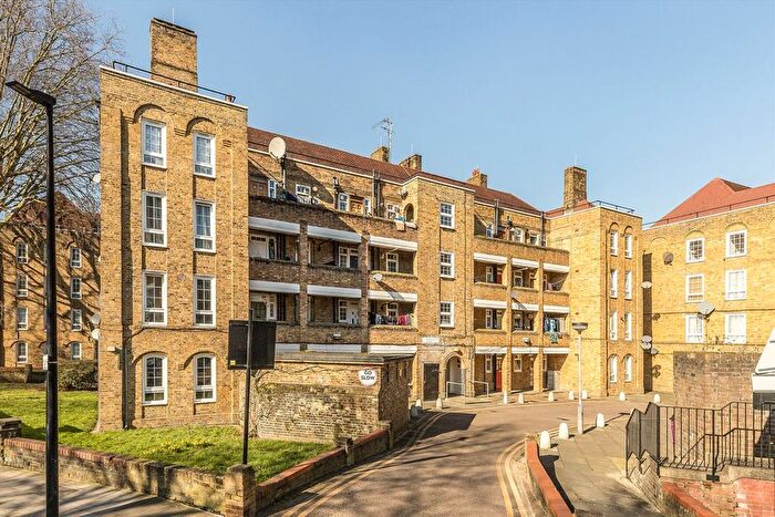 3 Bedroom Flat To Rent In Green Bank, London, E1W