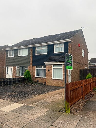 3 Bedroom Semi Detached House To Rent In Petrel Way, Blyth, NE24