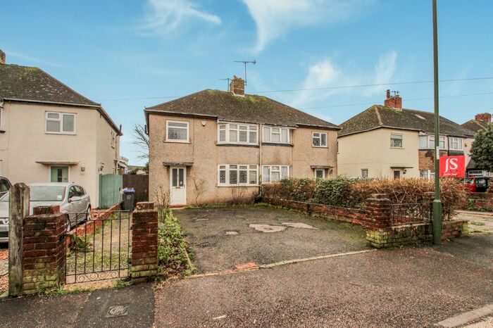 3 Bedroom Semi-Detached House To Rent In Tower Road, Sompting, Lancing BN15