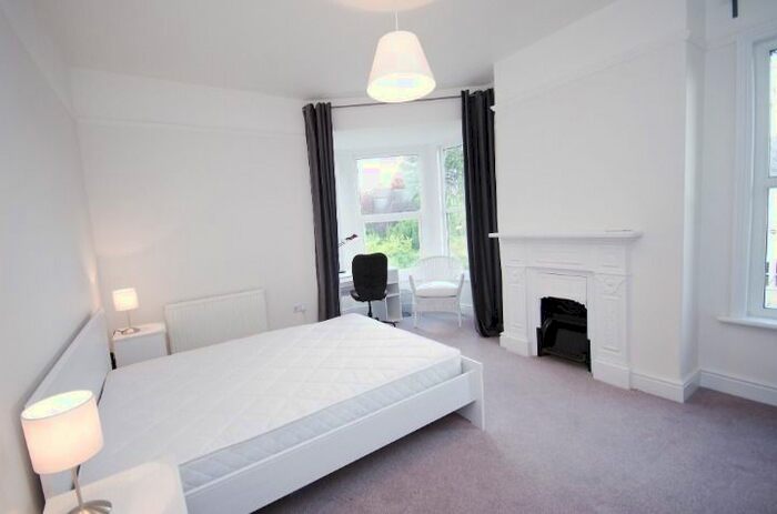 1 Bedroom Property To Rent In Room 2, Macclesfield, #025876 SK11