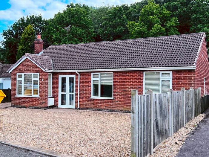 4 Bedroom Detached House To Rent In Delightful Bedroom Bugalow-Must Be Seen, CV4