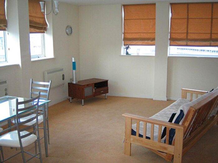 2 Bedroom Apartment To Rent In Bed Bath Westside Central Location, B1