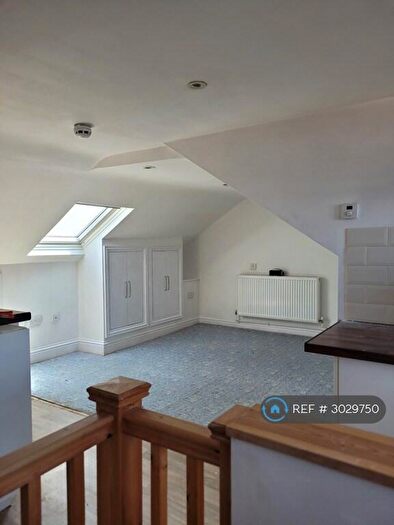 Studio To Rent In The Esplanade, Weymouth, DT4