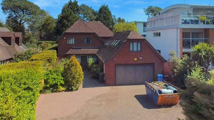 4 Bedroom Detached House To Rent In Ravine Road, Canford Cliffs, BH13