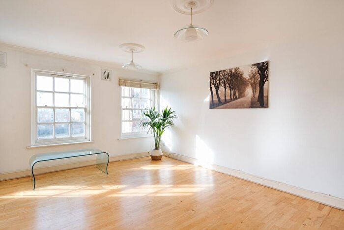 1 Bedroom Flat To Rent In Kingsland Road, Hackney, E8