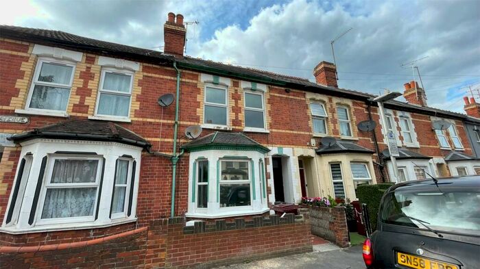 3 Bedroom Terraced House To Rent In Elm Lodge Avenue, Reading, Berkshire, RG30