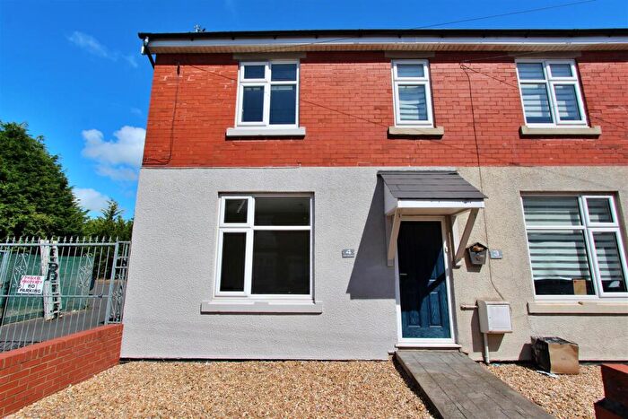 2 Bedroom Maisonette To Rent In The Robins, Butts Road, Thornton, FY5