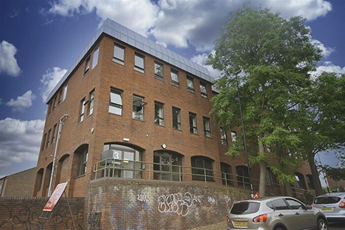 1 Bedroom Flat To Rent In Sheep Street, Northampton, NN1