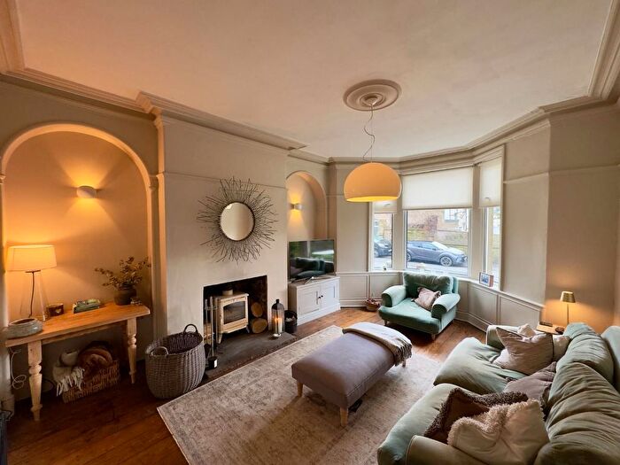 3 Bedroom Terraced House For Sale In Blackburn Road, Padiham, BB12