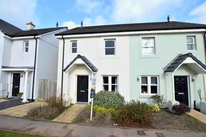 3 Bedroom Semi-Detached House To Rent In Rowan Road, Wadebridge, PL27