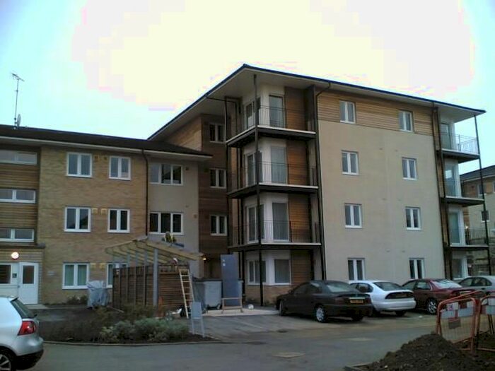 1 Bedroom Flat To Rent In Bennett Close, Hounslow TW4
