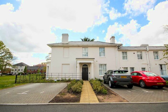 2 Bedroom Maisonette To Rent In Colby Street, Southampton, SO16