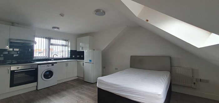 Studio To Rent In Cathays Terrace, Cathays, Cardiff, CF24