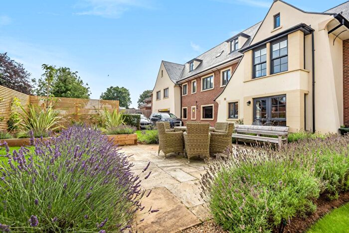 1 Bedroom Retirement Property For Sale In Fleur De Lis, London Road, Marlborough, Wiltshire, SN8