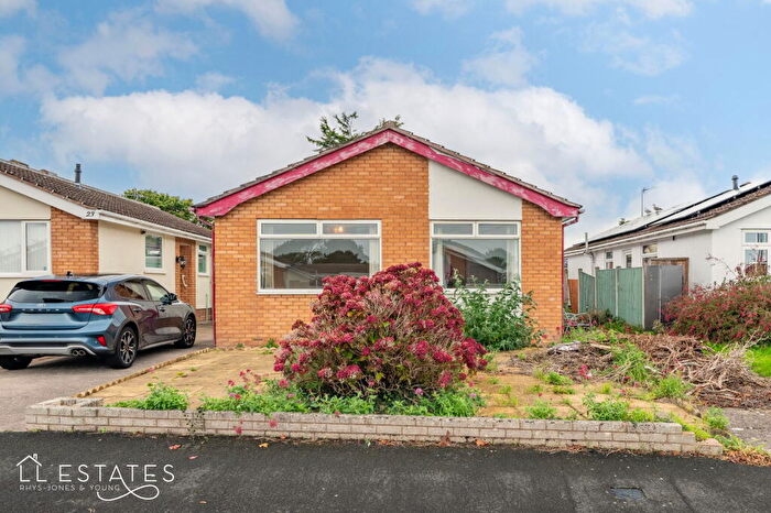 2 Bedroom Detached Bungalow For Sale In Cedar Avenue, Rhyl, LL18