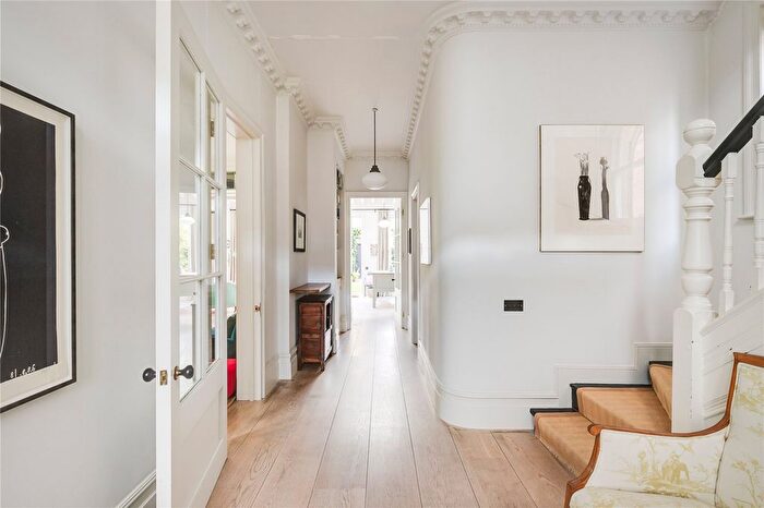 5 Bedroom Detached House To Rent In Harvist Road, Queens Park, London, NW6