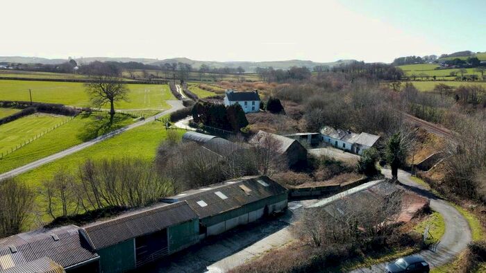 4 Bedroom Farm For Sale In Comins Coch, Aberystwyth, SY23