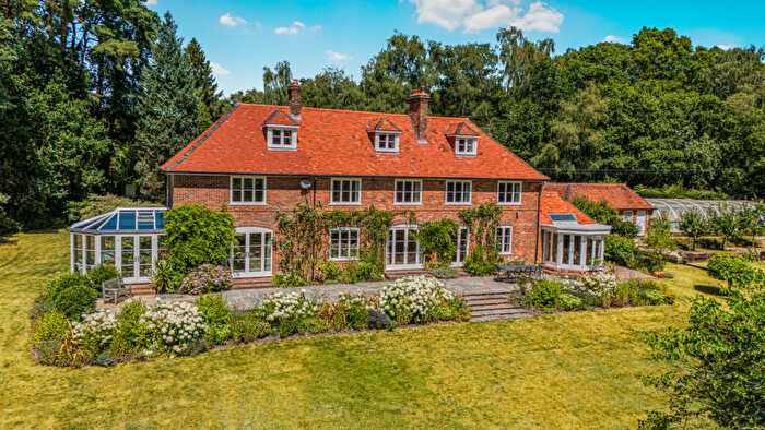 6 Bedroom Detached House For Sale In School Lane, Minstead, Lyndhurst, Hampshire, SO43