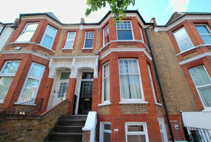 2 Bedroom Flat To Rent In Colberg Place, London, N16