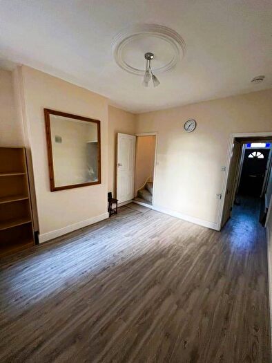 3 Bedroom Terraced House To Rent In Noel Street, Leicester, LE3