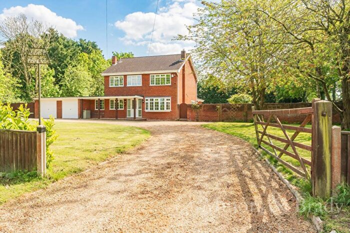 4 Bedroom Detached House To Rent In Low Road, Tibenham, NR16