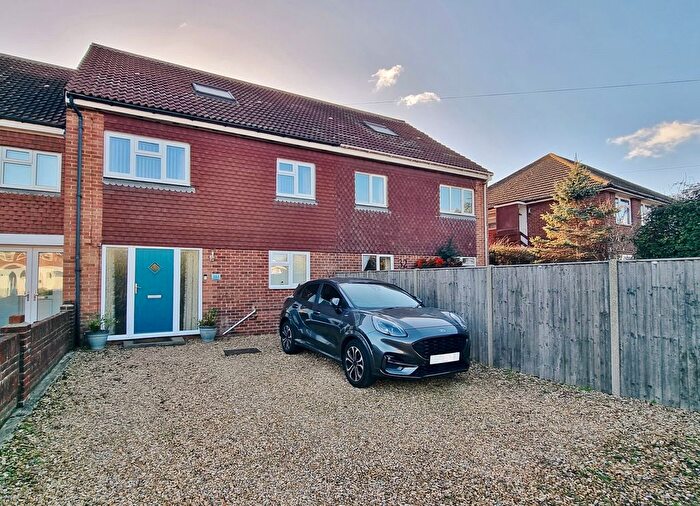 4 Bedroom Semi-Detached House For Sale In Southwood Road, Hayling Island, PO11