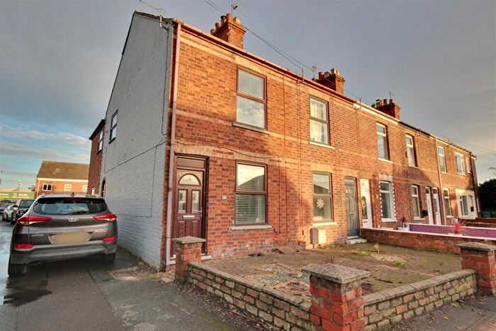 3 Bedroom Terraced House For Sale In Swinemoor Lane, Beverley, HU17