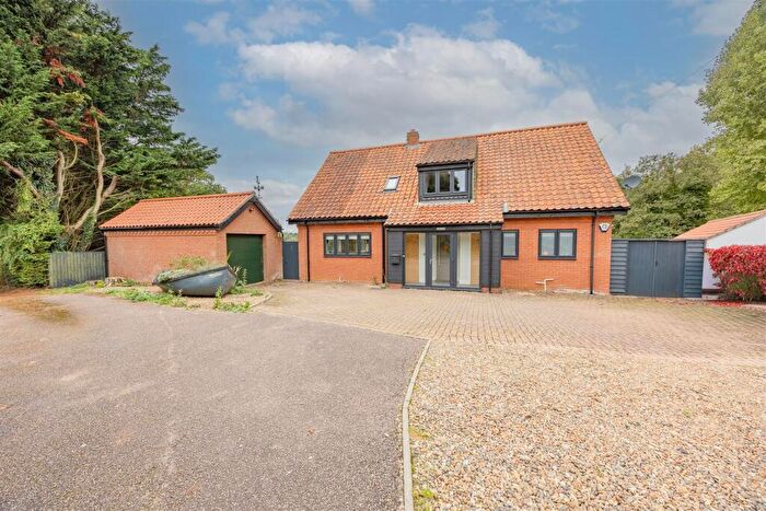 3 Bedroom Detached House For Sale In Hill Road, Wangford, Beccles, NR34