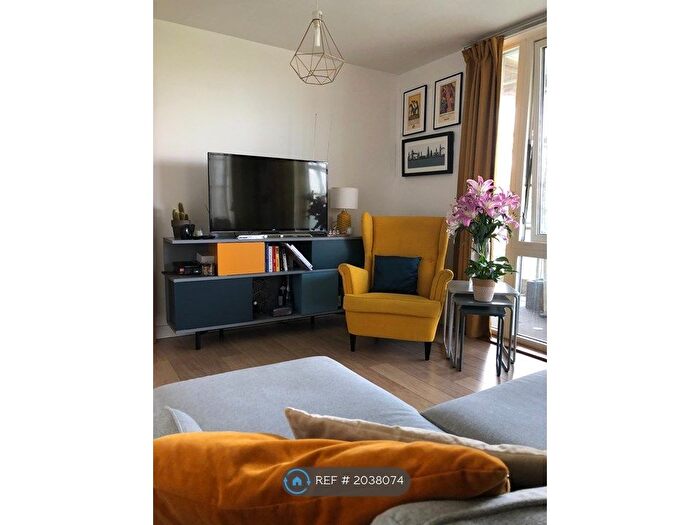 1 Bedroom Flat To Rent In Robsart Street, London, SW9