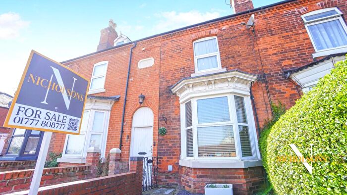 4 Bedroom Terraced House For Sale In An Excellent Value Bed Home, Centrally Located On West Carr Road, DN22