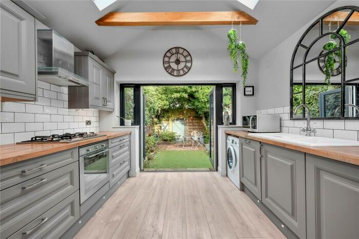 2 Bedroom Terraced House To Rent In Beech Road, Weybridge, Surrey, KT13