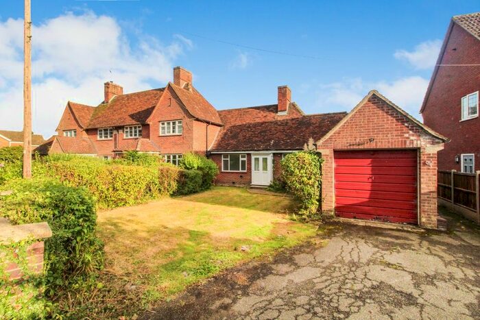 3 Bedroom Bungalow To Rent In Village Road, Bromham, Bedford, MK43