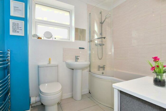1 Bedroom End Of Terrace House For Sale In Dogwood Close, Lordswood, Chatham, Kent, ME5