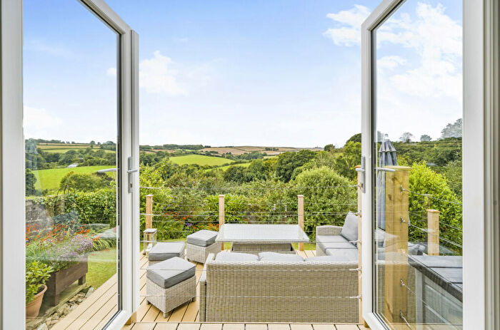 2 Bedroom Detached Bungalow For Sale In Trevelmond, Liskeard, Cornwall, PL14