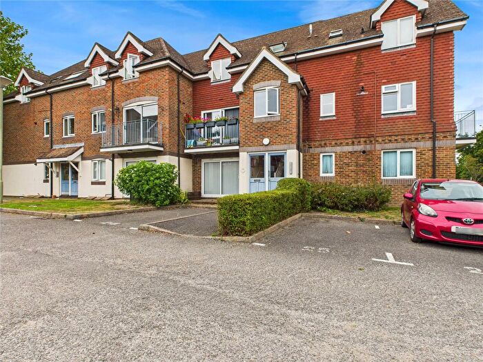 Studio To Rent In Ladbroke Road, Redhill, Surrey, RH1