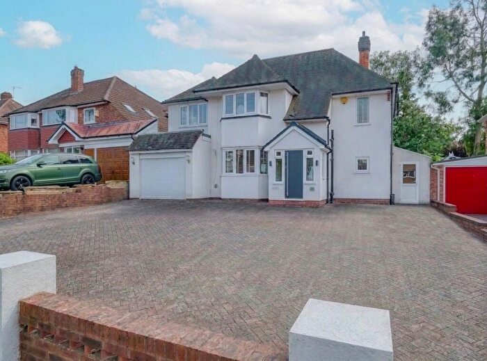 5 Bedroom Detached House For Sale In Ulverley Green Road, Solihull, B92