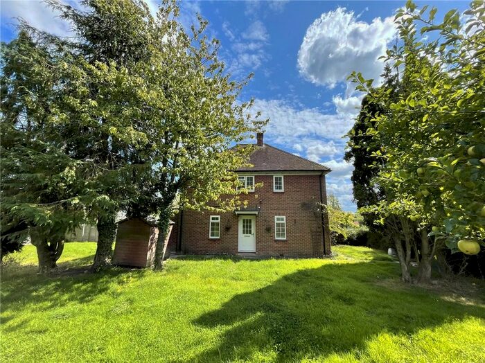 4 Bedroom Semi-Detached House To Rent In Baileys Farm, Bentley, Farnham, Hampshire, GU10