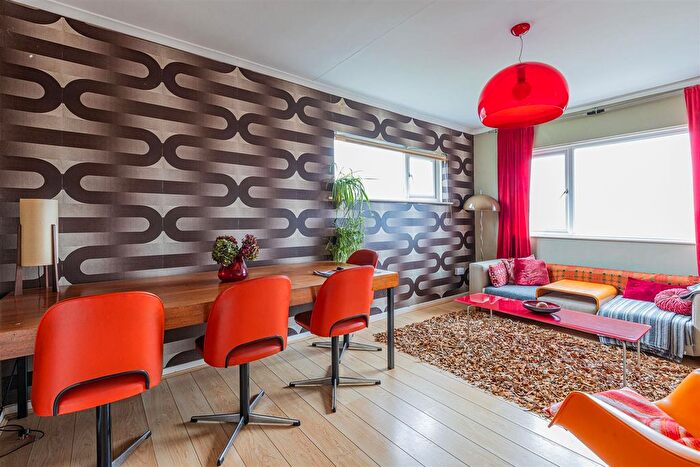 2 Bedroom Flat To Rent In St. Fagans Rise, Fairwater, CF5