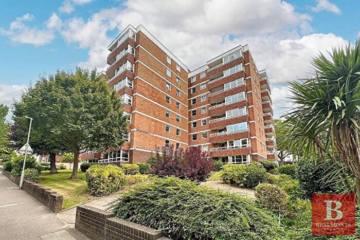 2 Bedroom Apartment For Sale In Greenacres, Preston Park Avenue, BN1