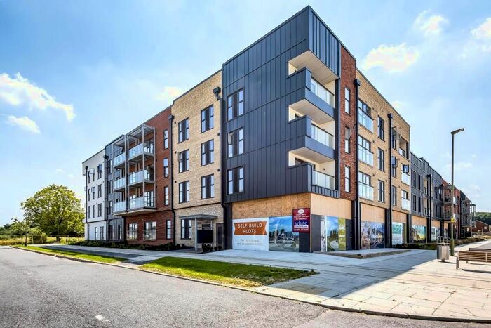 1 Bedroom Flat To Rent In Anniversary Avenue West, Ambrosden, OX25