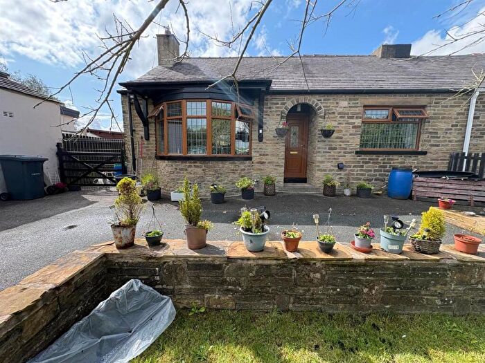 4 Bedroom Semi-Detached House For Sale In Cooper Lane, Shelf, Halifax, HX3