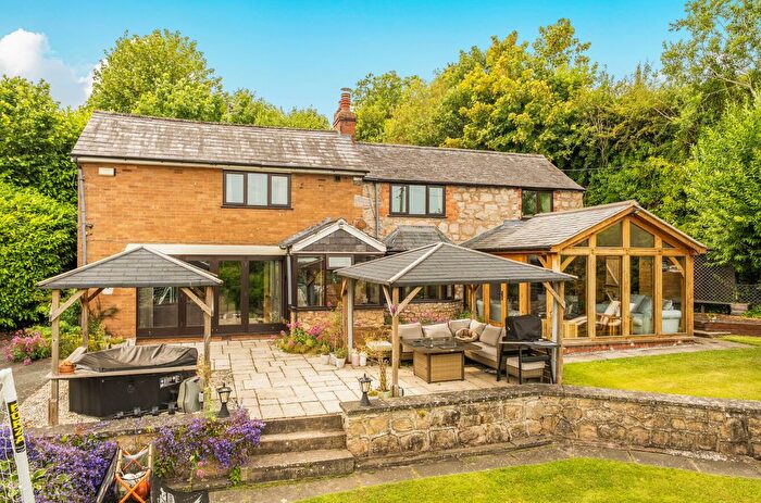 4 Bedroom Detached House For Sale In Lapworth Lodge, Pant, Oswestry, SY10