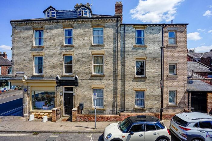 2 Bedroom Flat To Rent In Nunmill Street, York, YO23