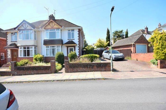 4 Bedroom Semi-Detached House To Rent In Whiteway Drive, Exeter, EX1