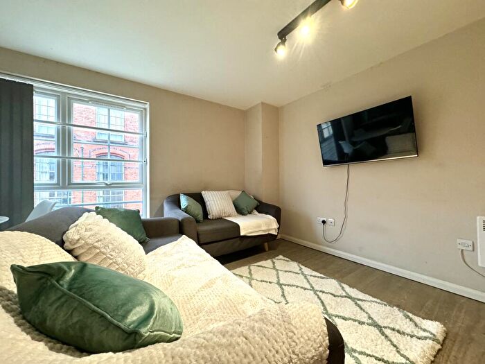5 Bedroom Flat To Rent In Forster Street - Room C, Lenton, East Midlands, NG7