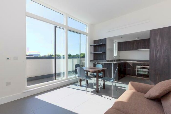 2 Bedroom Apartment To Rent In Cranham Street, Jericho, OX2