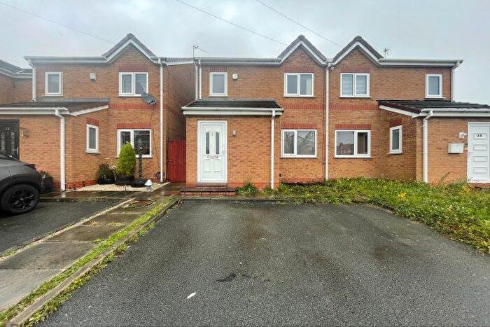 3 Bedroom Property To Rent In Brook Hey Drive, Liverpool, L33