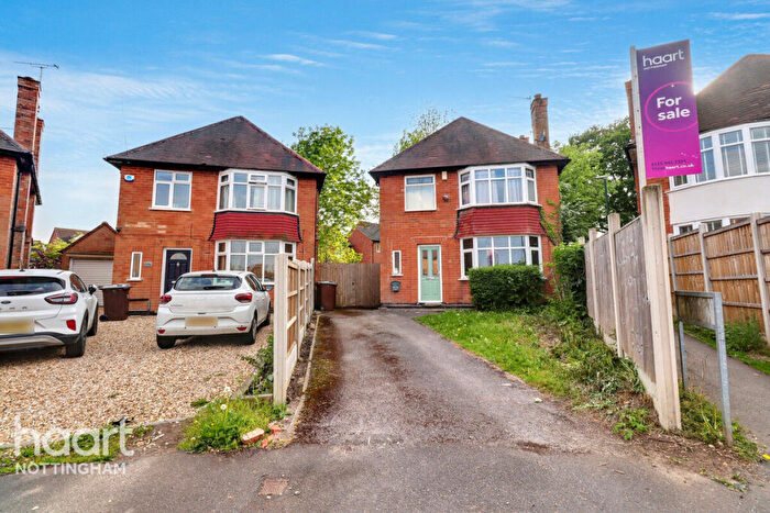 3 Bedroom Detached House For Sale In Charlbury Road, Wollaton, NG8